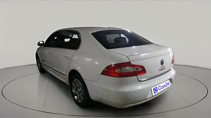 2011 Skoda Superb ELEGANCE 1.8 TSI MT, Petrol, Manual, 67,656 km, exterior