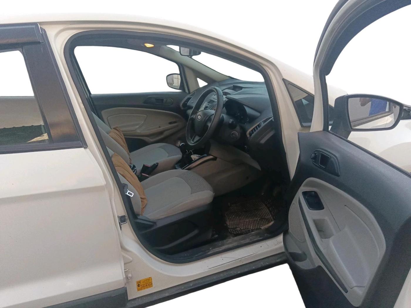 2014 Ford Ecosport AMBIENTE 1.5L DIESEL, Diesel, Manual, 58,622 km, interior