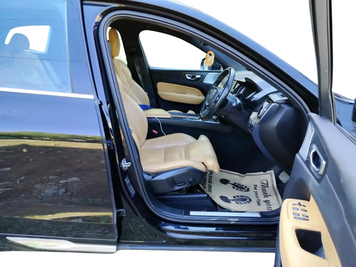 2021 Volvo XC 60 B5 INSCRIPTION, Petrol, Automatic, 69,323 km, interior