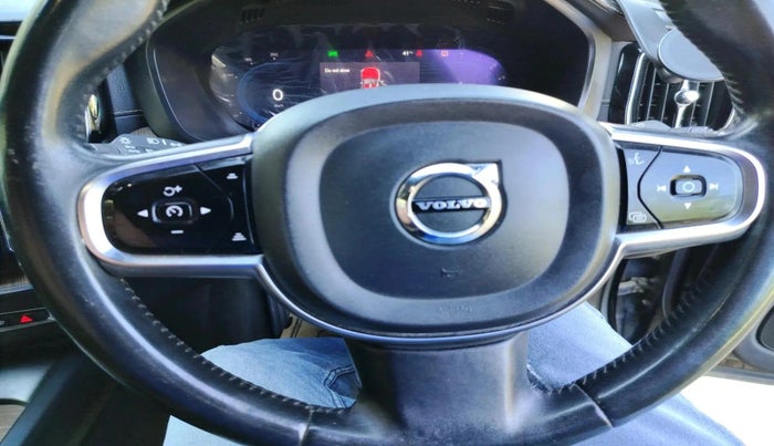 2021 Volvo XC 60 B5 INSCRIPTION, Petrol, Automatic, 69,323 km, interior