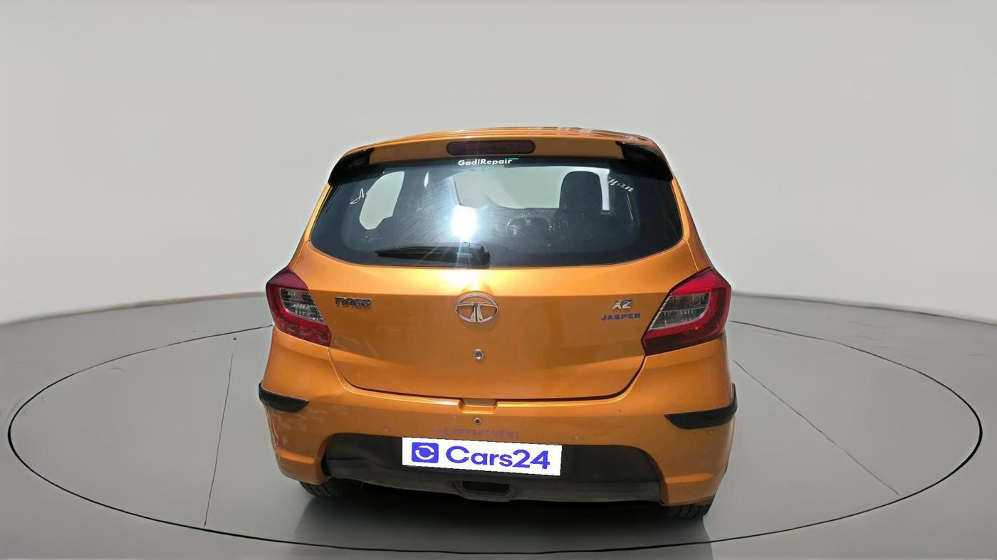 2016 Tata Tiago XZ PETROL, Petrol, Manual, 1,10,039 km, exterior