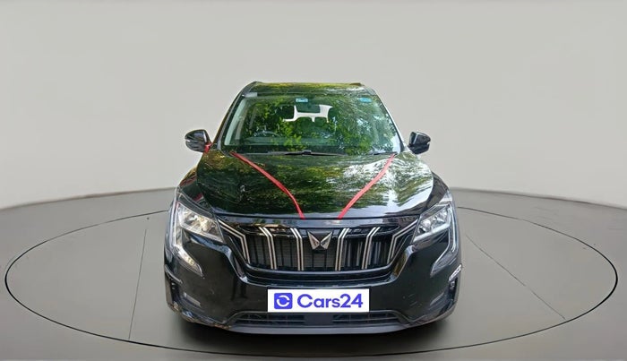 2025 Mahindra XUV700 MX Petrol MT 7 STR, Petrol, Manual, 2,897 km, exterior