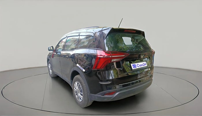 2025 Mahindra XUV700 MX Petrol MT 7 STR, Petrol, Manual, 2,897 km, exterior