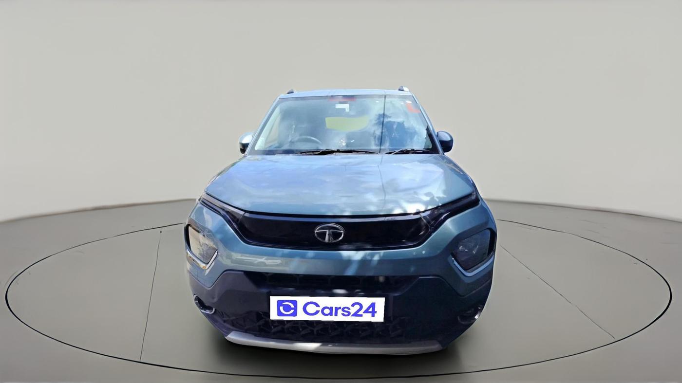2022 Tata PUNCH ADVENTURE AMT, Petrol, Automatic, 17,702 km, exterior