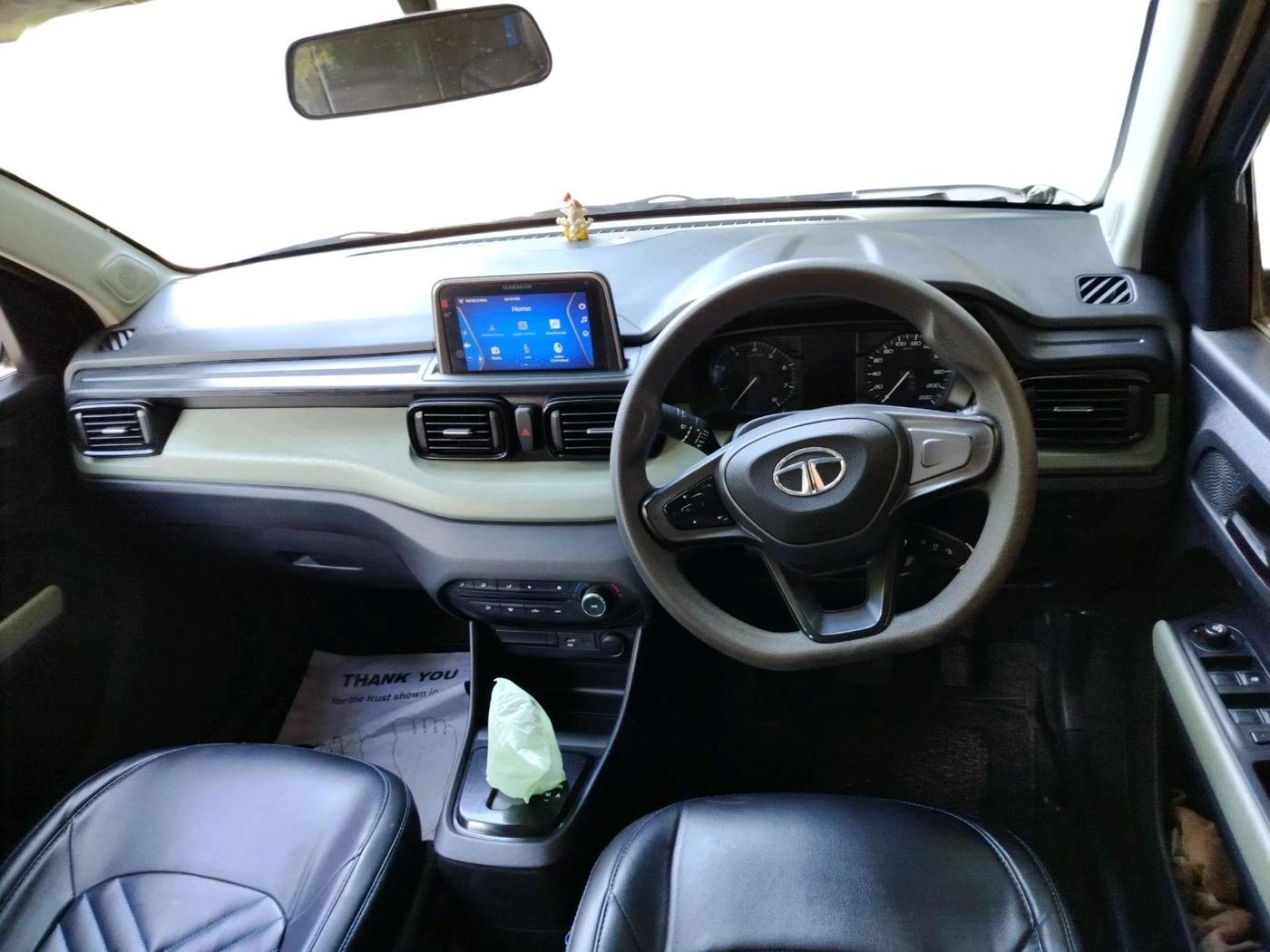 2022 Tata PUNCH ADVENTURE AMT, Petrol, Automatic, 17,702 km, interior