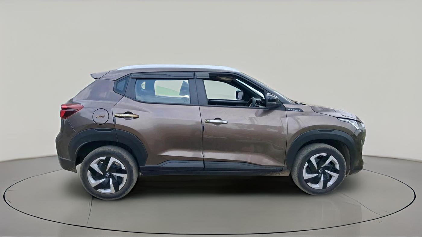 2022 Nissan MAGNITE XL, Petrol, Manual, 51,713 km, exterior