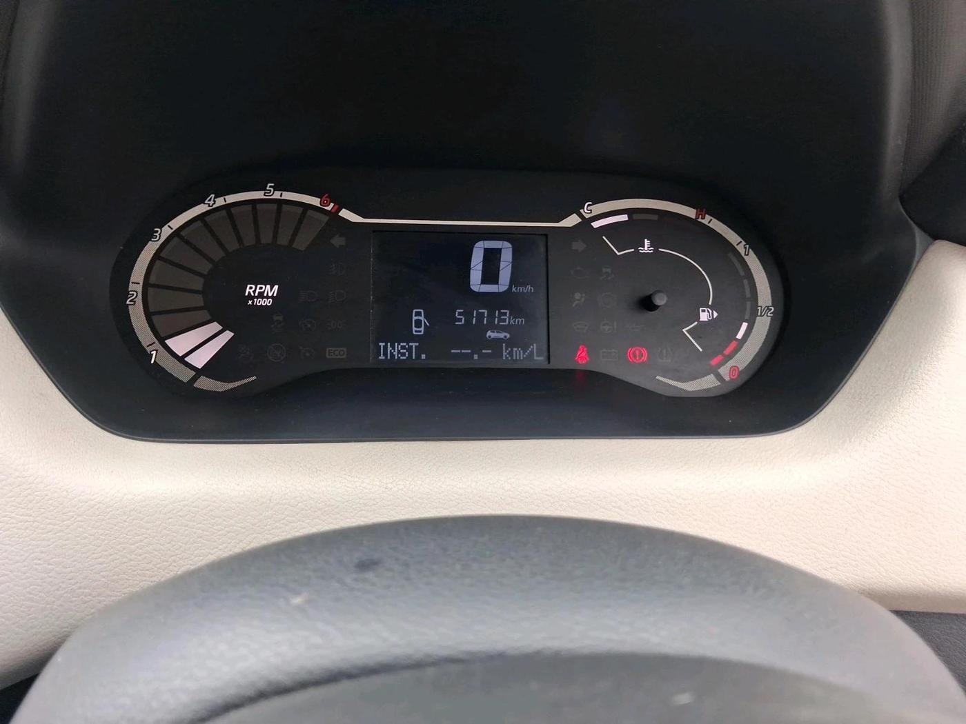2022 Nissan MAGNITE XL, Petrol, Manual, 51,713 km, interior
