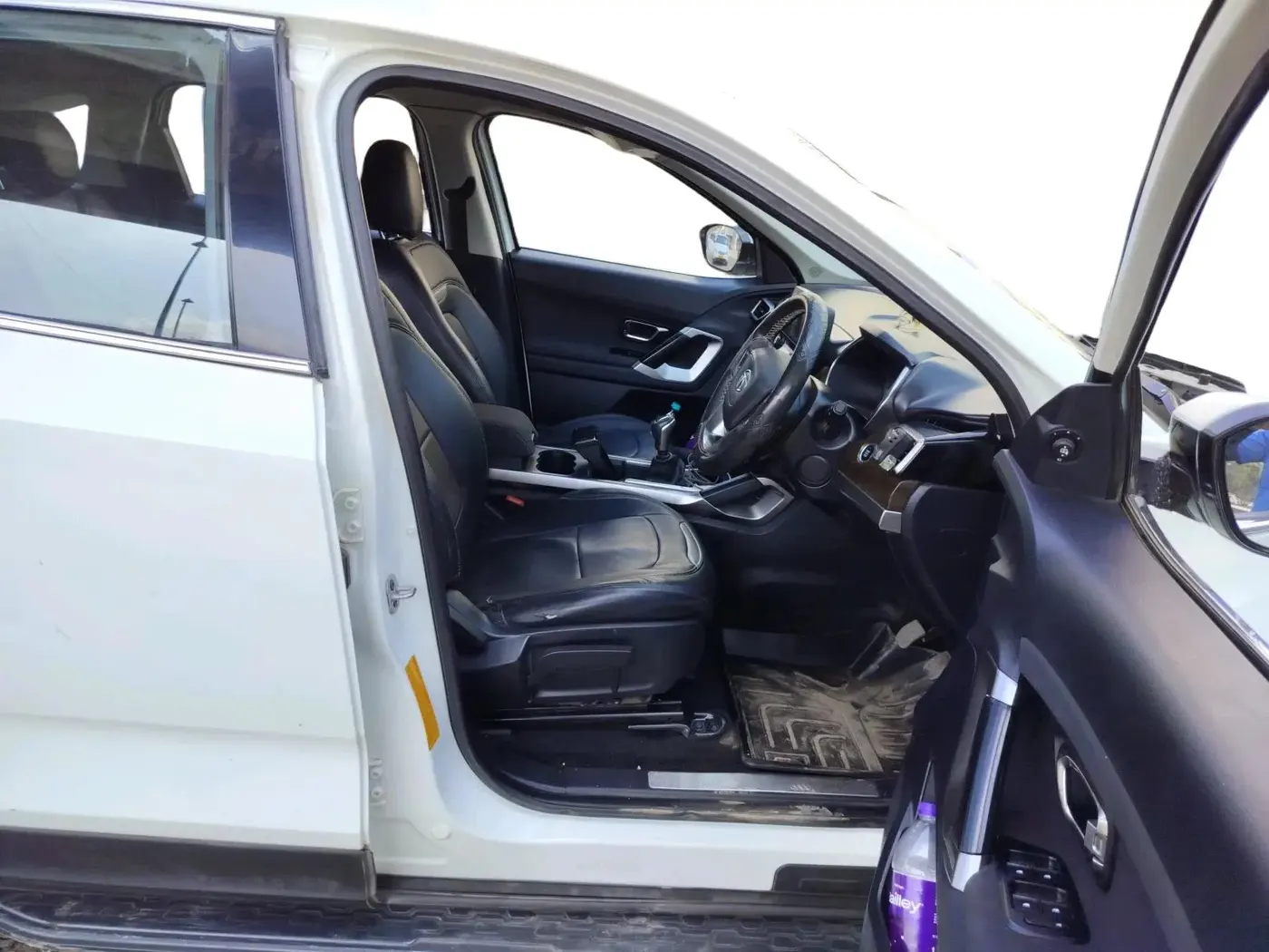 2022 Tata Harrier XT PLUS 2.0L KRYOTEC, Diesel, Manual, 89,280 km, interior