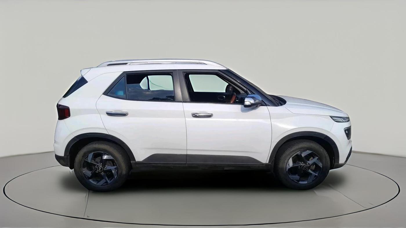 2020 Hyundai VENUE SX 1.5 CRDI, Diesel, Manual, 60,450 km, exterior