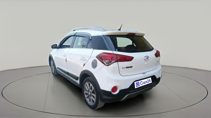 2016 Hyundai i20 Active 1.4 S, Diesel, Manual, 1,06,284 km, exterior