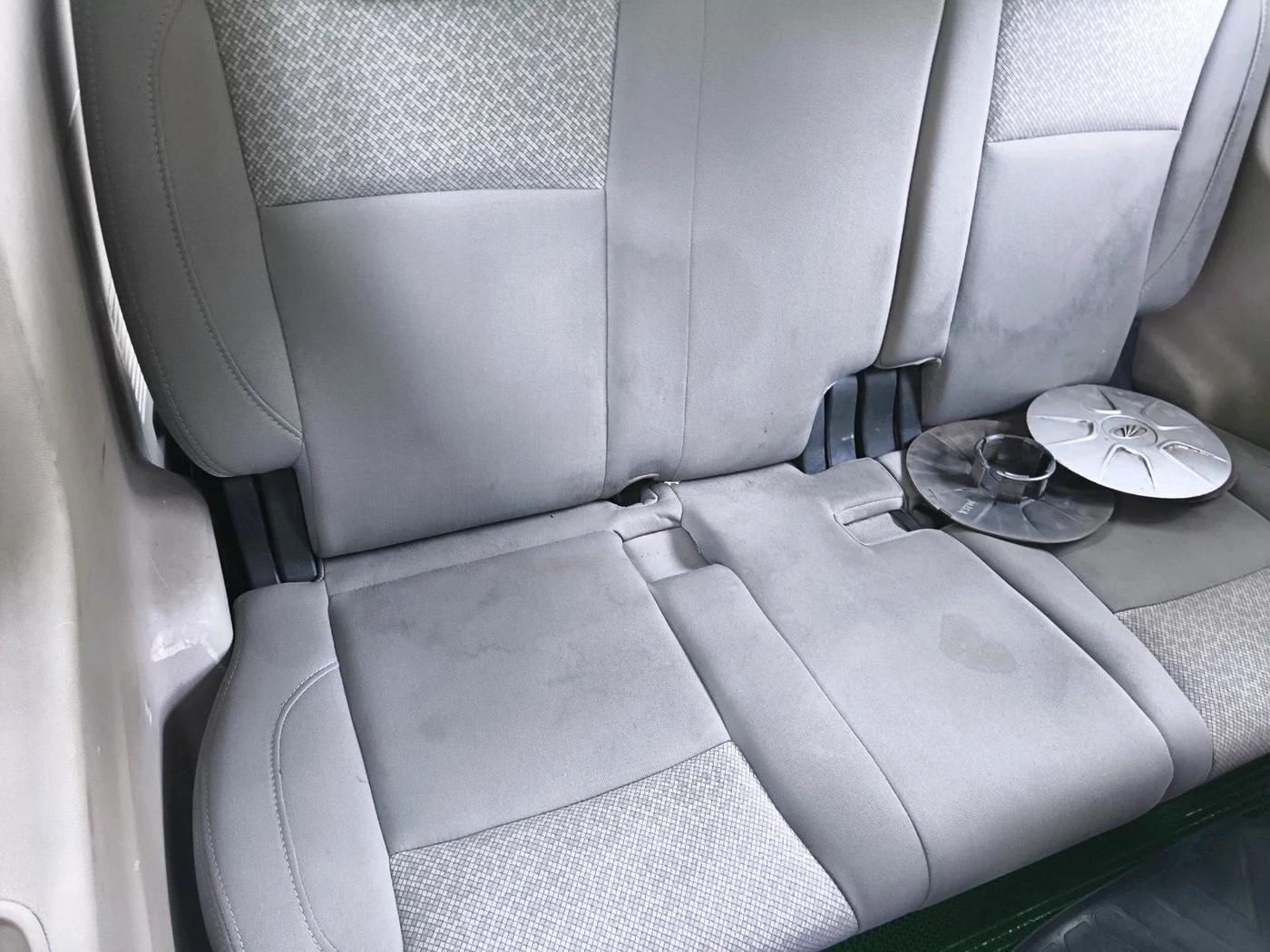 2019 Mahindra MARAZZO M2 7STR, Diesel, Manual, 1,00,047 km, interior