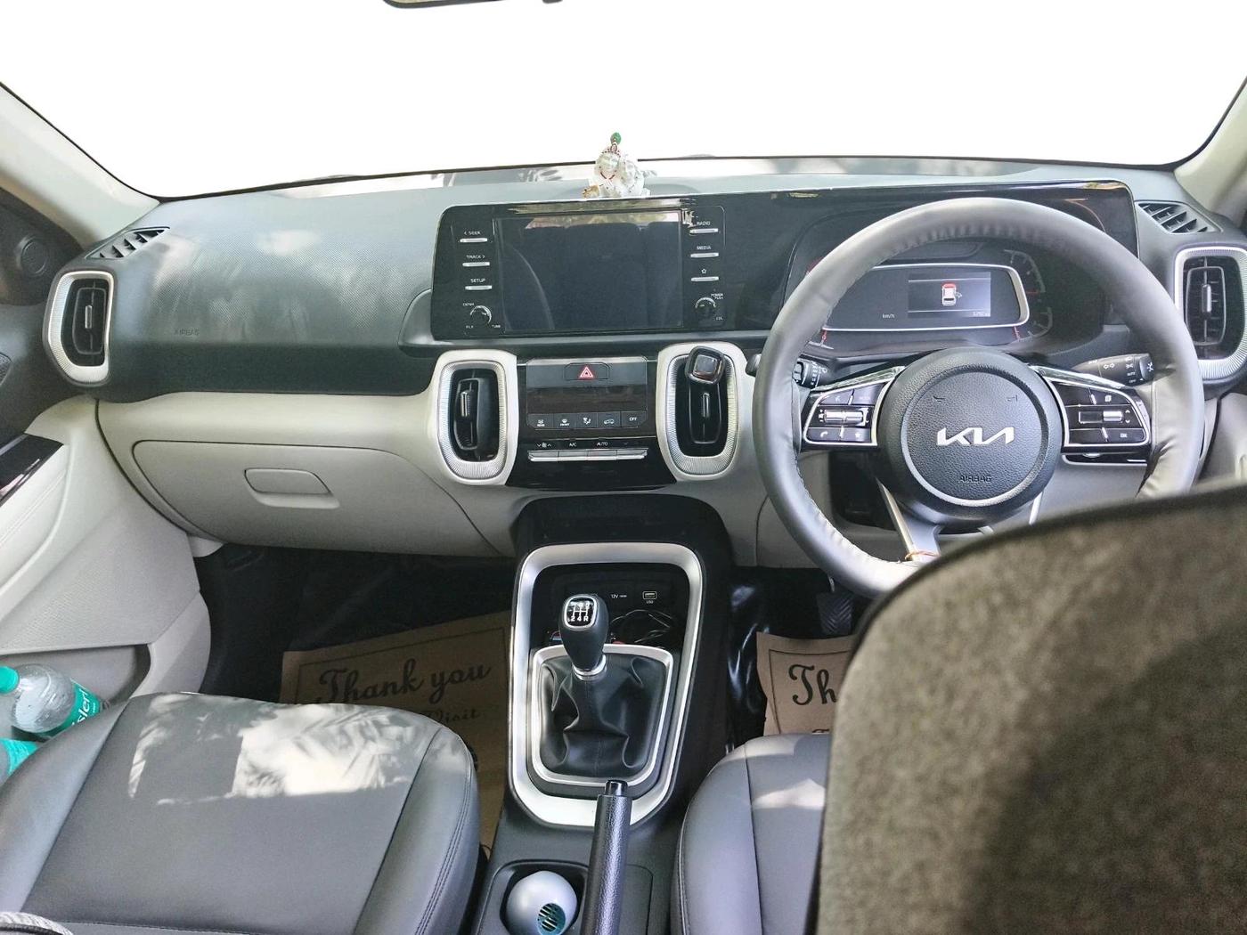 2025 KIA SONET HTK PLUS 1.2 PETROL MT, Petrol, Manual, 5,792 km, interior