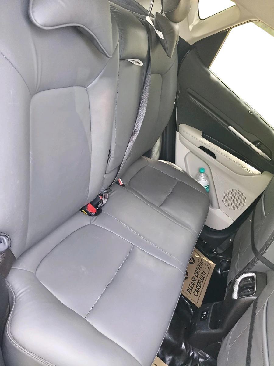 2025 KIA SONET HTK PLUS 1.2 PETROL MT, Petrol, Manual, 5,792 km, interior