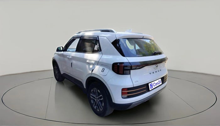 2024 Hyundai VENUE SX 1.5 CRDI, Diesel, Manual, 30,844 km, exterior