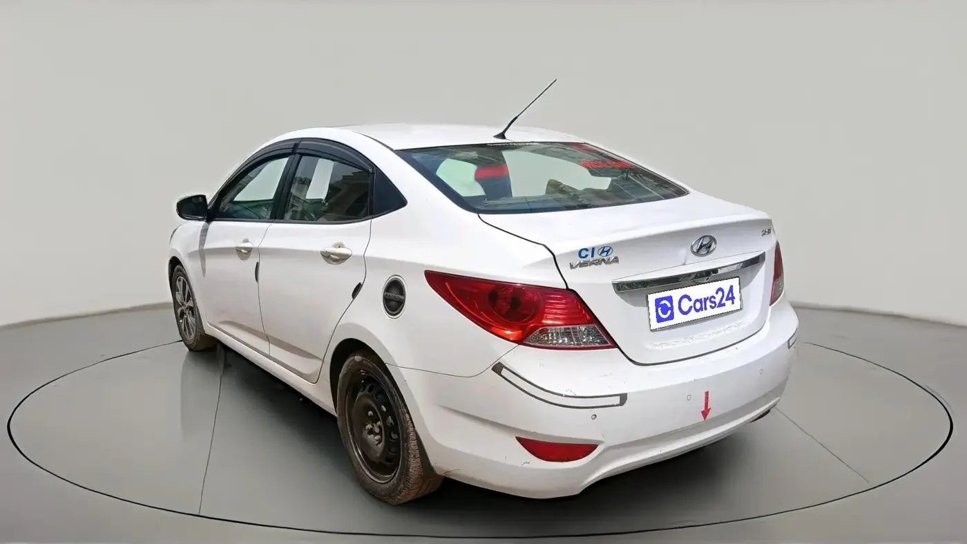 2013 Hyundai Verna FLUIDIC 1.6 VTVT SX, Petrol, Manual, 66,480 km, exterior