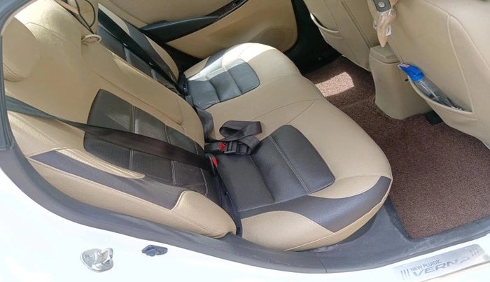 2013 Hyundai Verna FLUIDIC 1.6 VTVT SX, Petrol, Manual, 66,480 km, interior