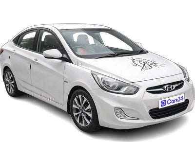 2013 Hyundai Verna - Sedan - Petrol - Manual - ₹2.72 lakh
