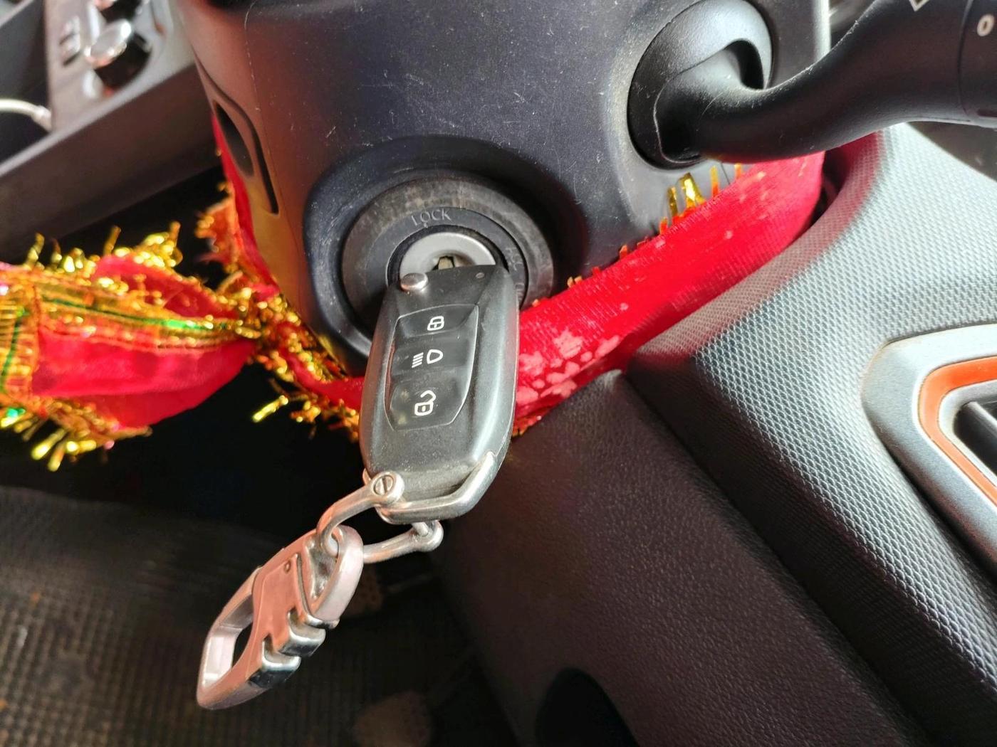 2019 Tata TIAGO NRG PETROL, Petrol, Manual, 45,302 km, interior