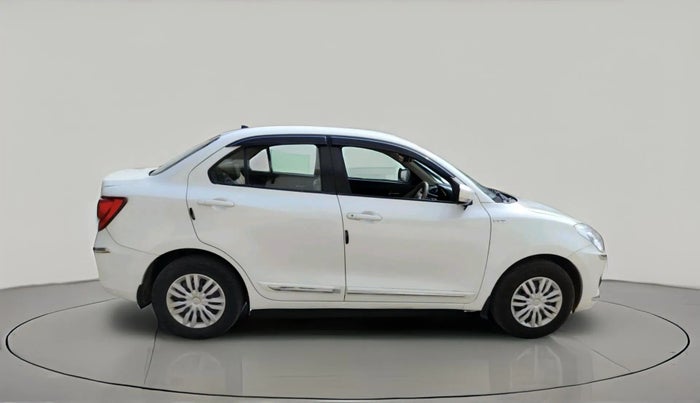 2017 Maruti Dzire VXI, CNG, Manual, 1,79,820 km, exterior