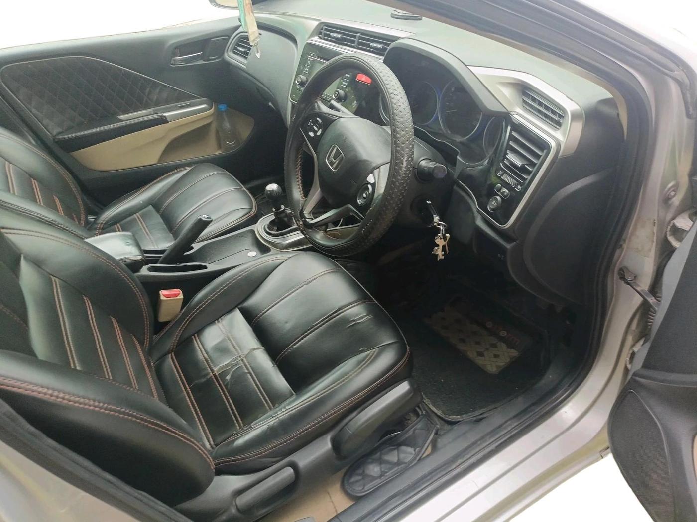2014 Honda City 1.5L I-DTEC V, Diesel, Manual, 91,341 km, interior
