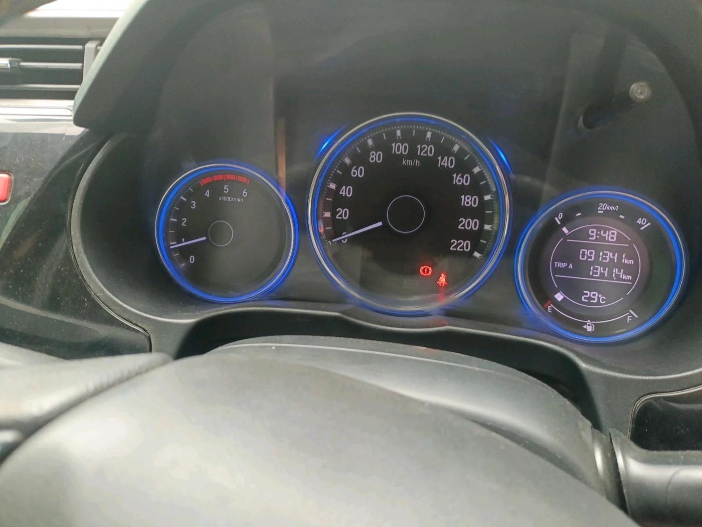 2014 Honda City 1.5L I-DTEC V, Diesel, Manual, 91,341 km, interior