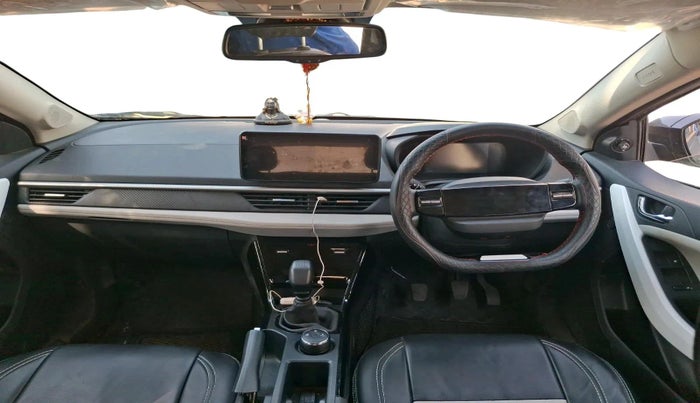 2023 Tata NEXON CREATIVE + SUNROOF 1.2 PETROL, Petrol, Manual, 6,247 km, interior
