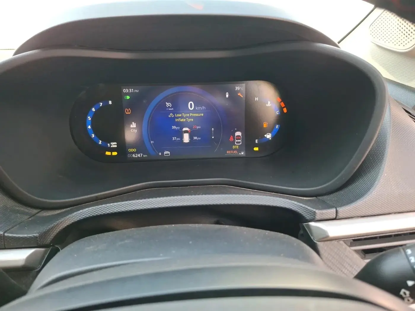 2023 Tata NEXON CREATIVE + SUNROOF 1.2 PETROL, Petrol, Manual, 6,247 km, interior