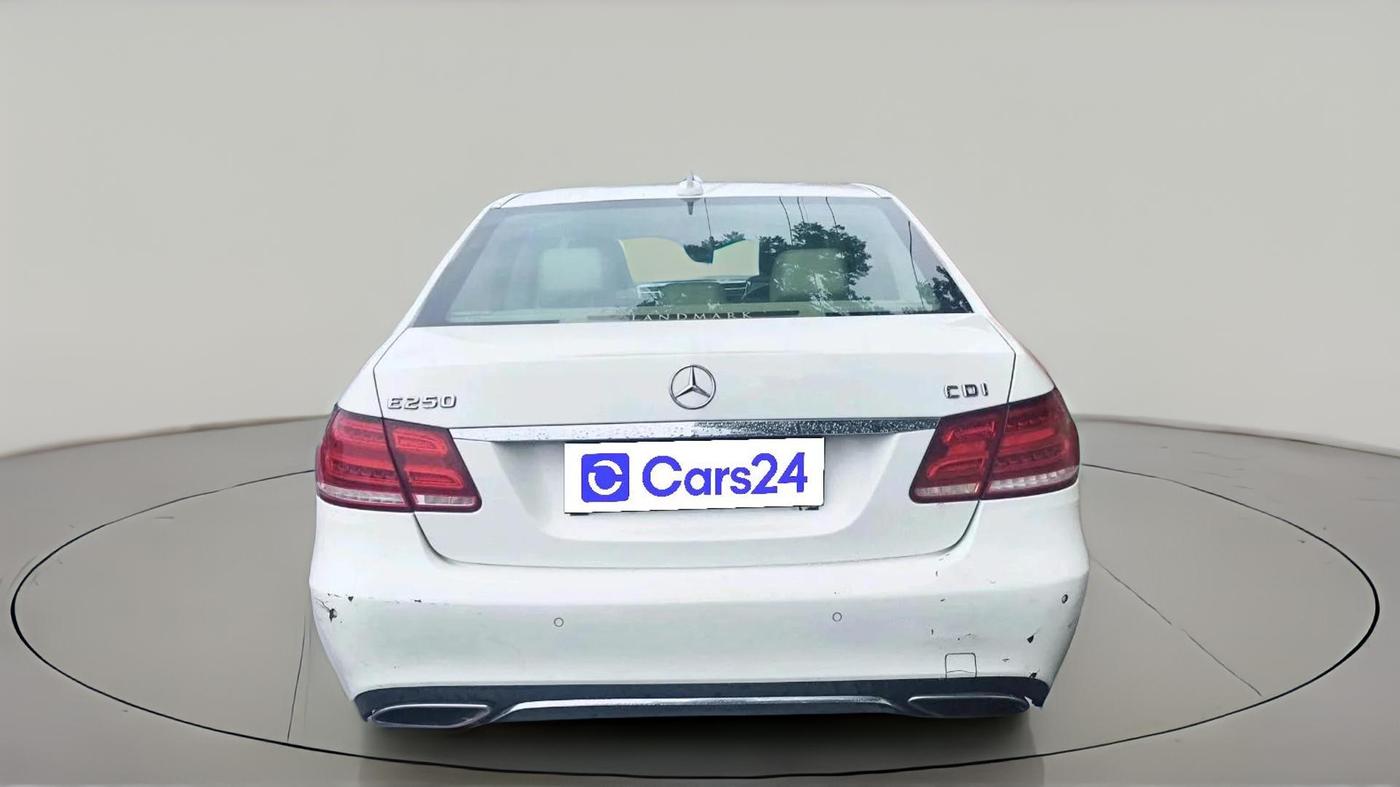 2013 Mercedes Benz E Class E 250 CDI AVANTGARDE, Diesel, Automatic, 1,21,059 km, exterior