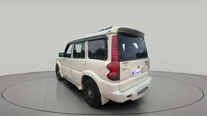 2014 Mahindra Scorpio EX M2DI, Diesel, Manual, 1,59,470 km, exterior