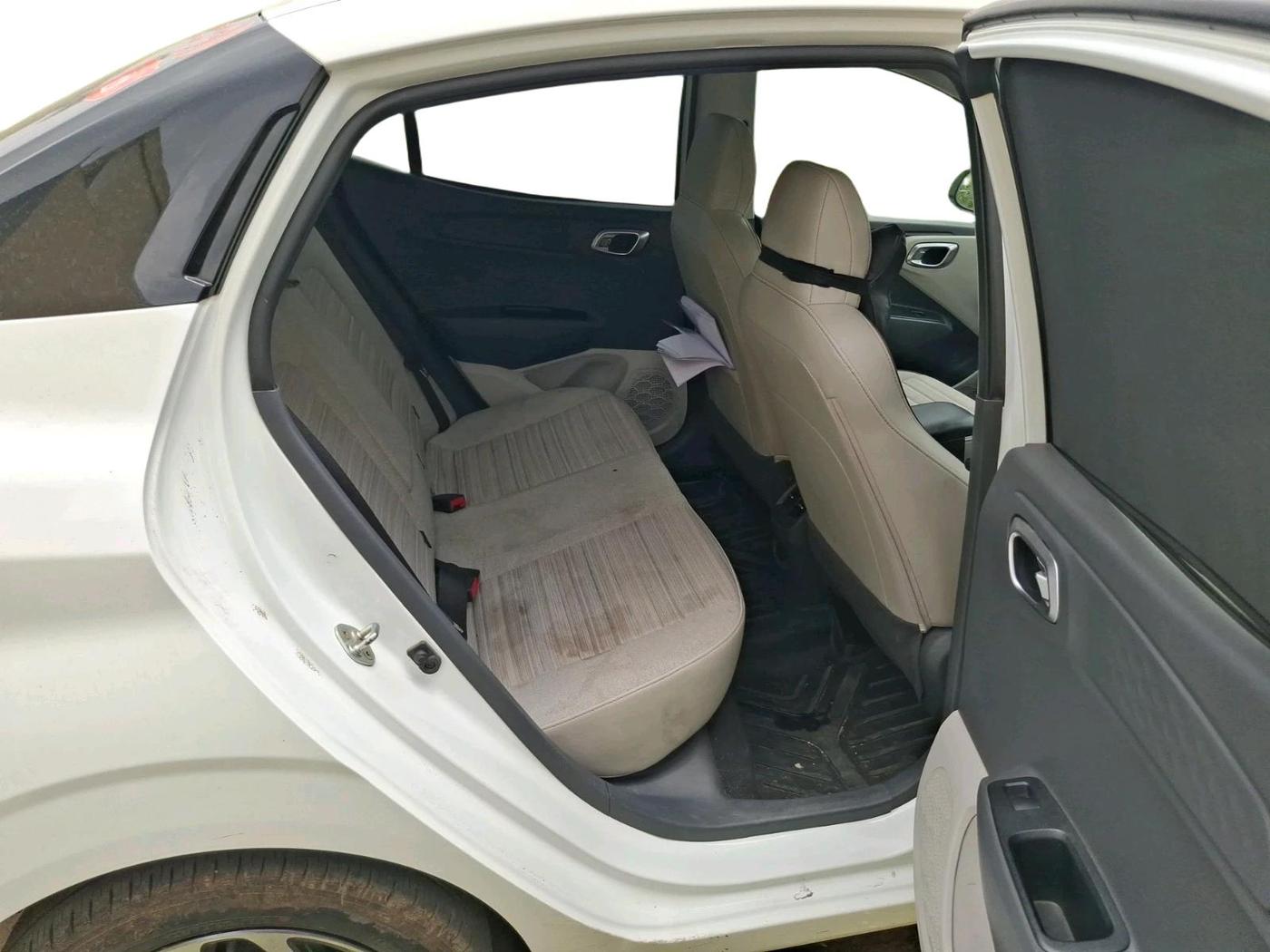 2022 Hyundai AURA SX 1.2, CNG, Manual, 37,355 km, interior