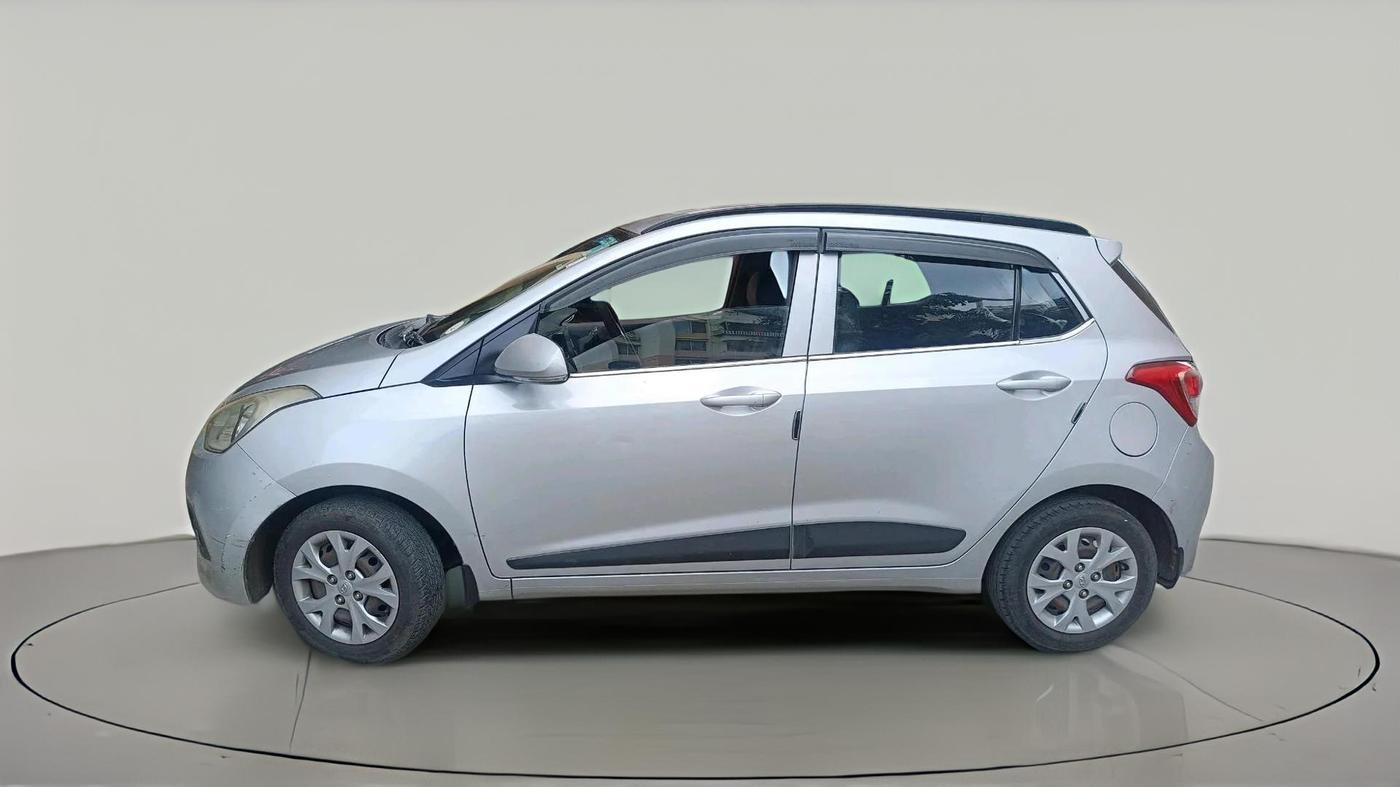 2016 Hyundai Grand i10 SPORTZ 1.2 KAPPA VTVT, Petrol, Manual, 1,14,311 km, exterior