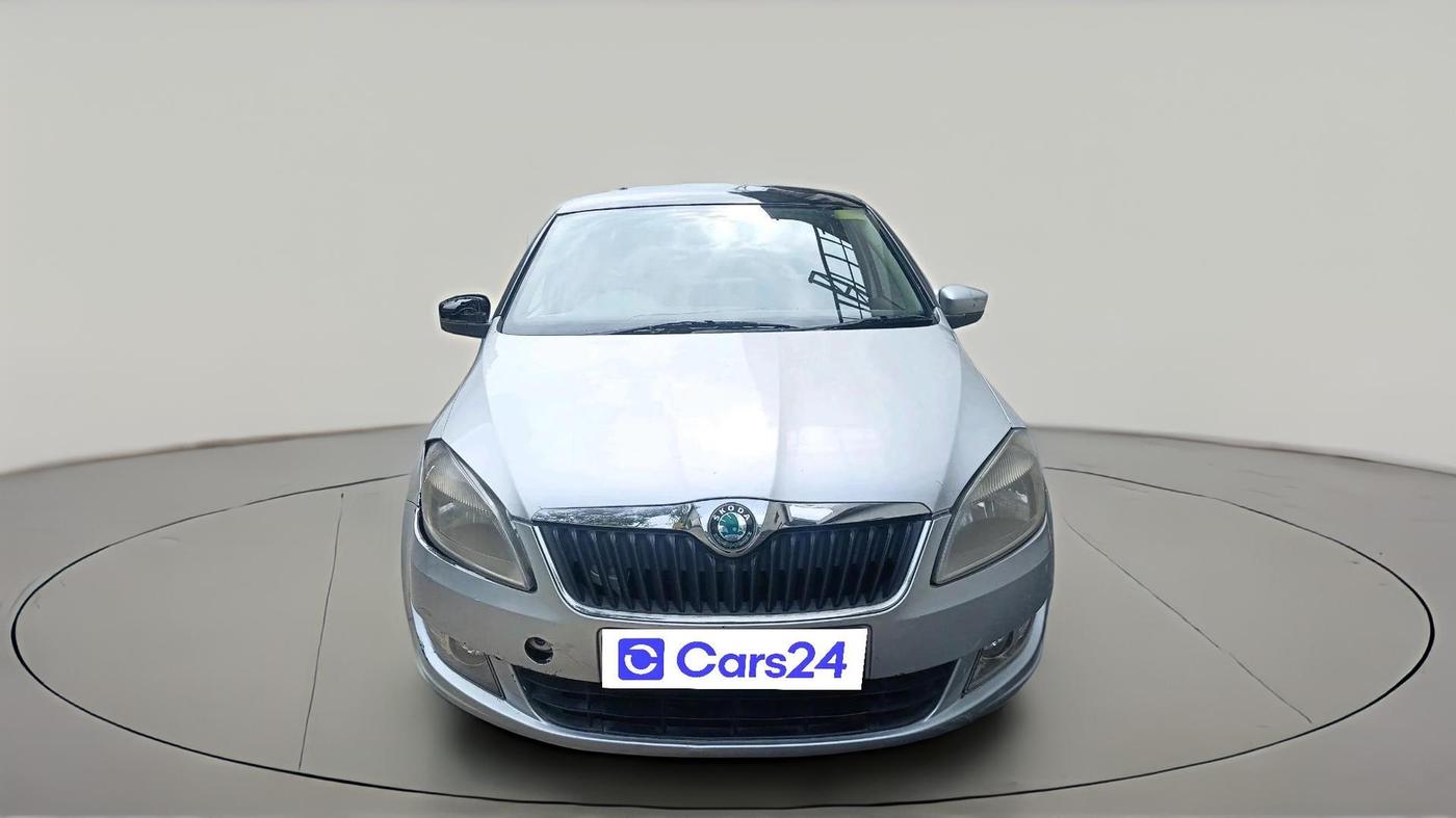 2012 Skoda Rapid AMBITION 1.6 TDI CR MT, Diesel, Manual, 77,721 km, exterior