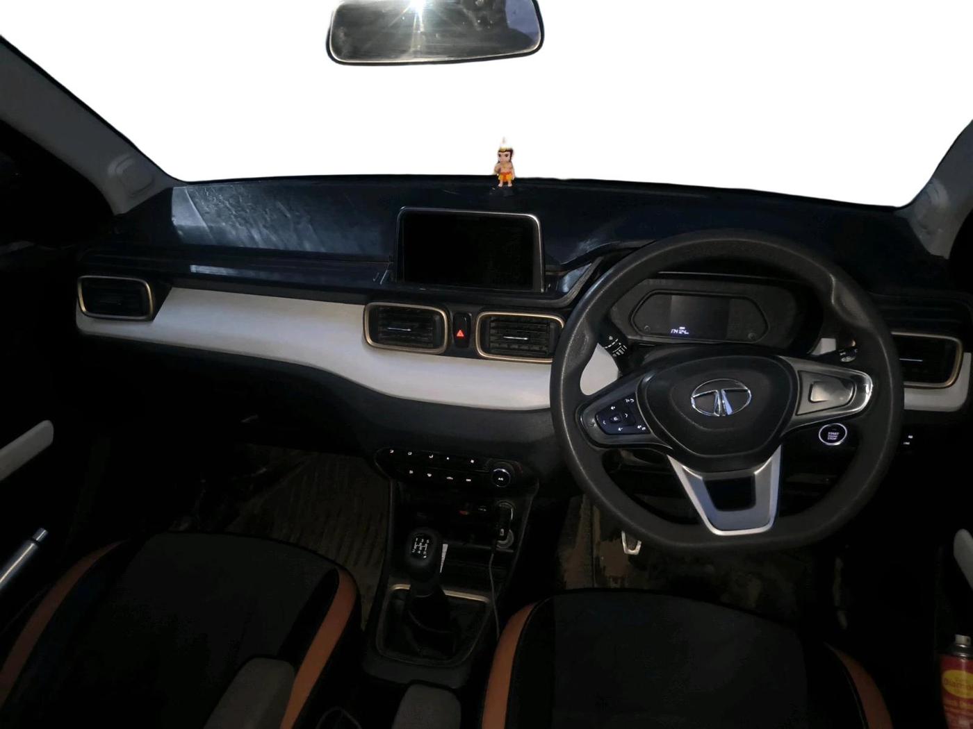 2023 Tata PUNCH ACCOMPLISHED DAZZLE SUNROOF CNG MT, CNG, Manual, 1,74,124 km, interior