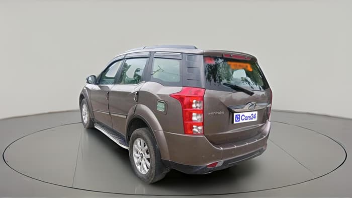 2017 Mahindra XUV500 W10, Diesel, Manual, 92,504 km, exterior