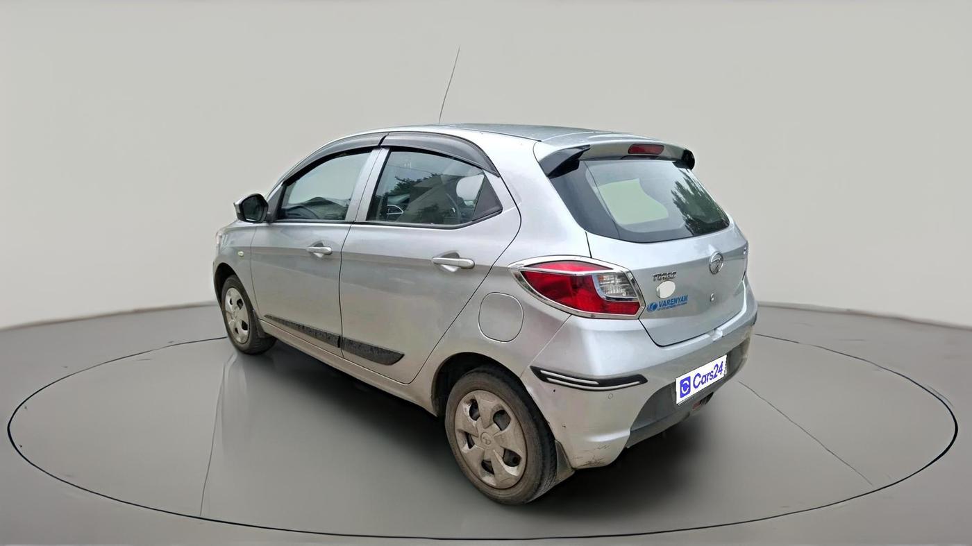 2017 Tata Tiago XT PETROL, Petrol, Manual, 89,564 km, exterior
