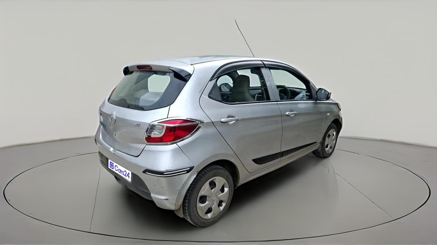 2017 Tata Tiago XT PETROL, Petrol, Manual, 89,564 km, exterior