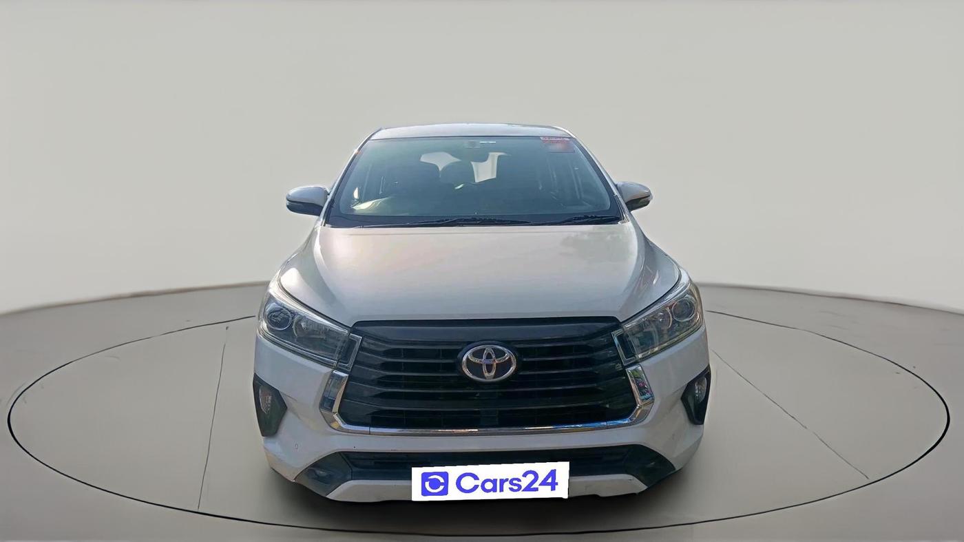 2022 Toyota Innova Crysta 2.7 VX 7 STR, Petrol, Manual, 76,987 km, exterior
