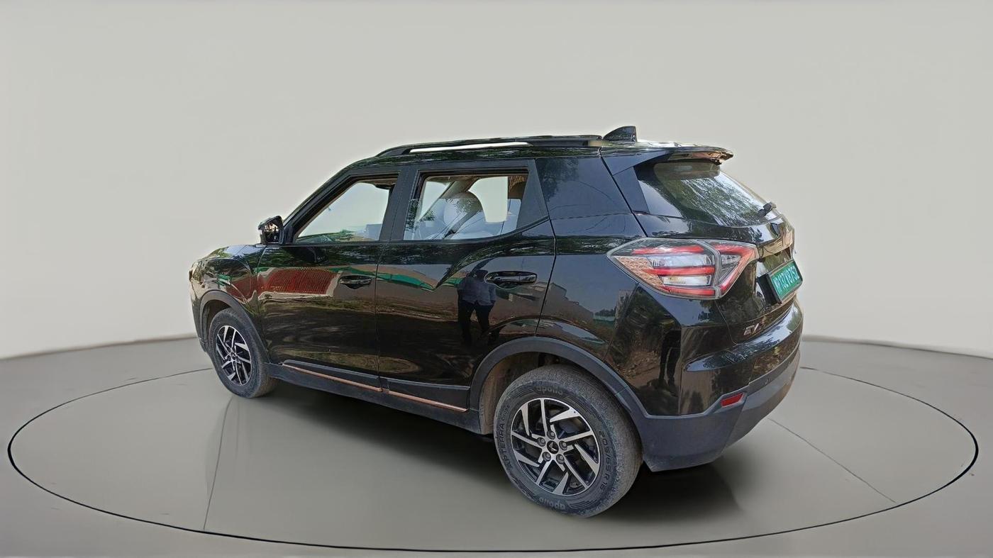 2025 Mahindra XUV400 EL 7.2 KW, Electric, Automatic, 47,255 km, exterior