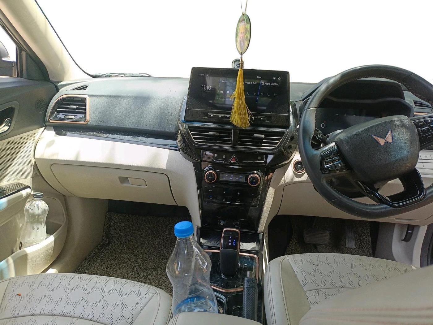 2025 Mahindra XUV400 EL 7.2 KW, Electric, Automatic, 47,255 km, interior