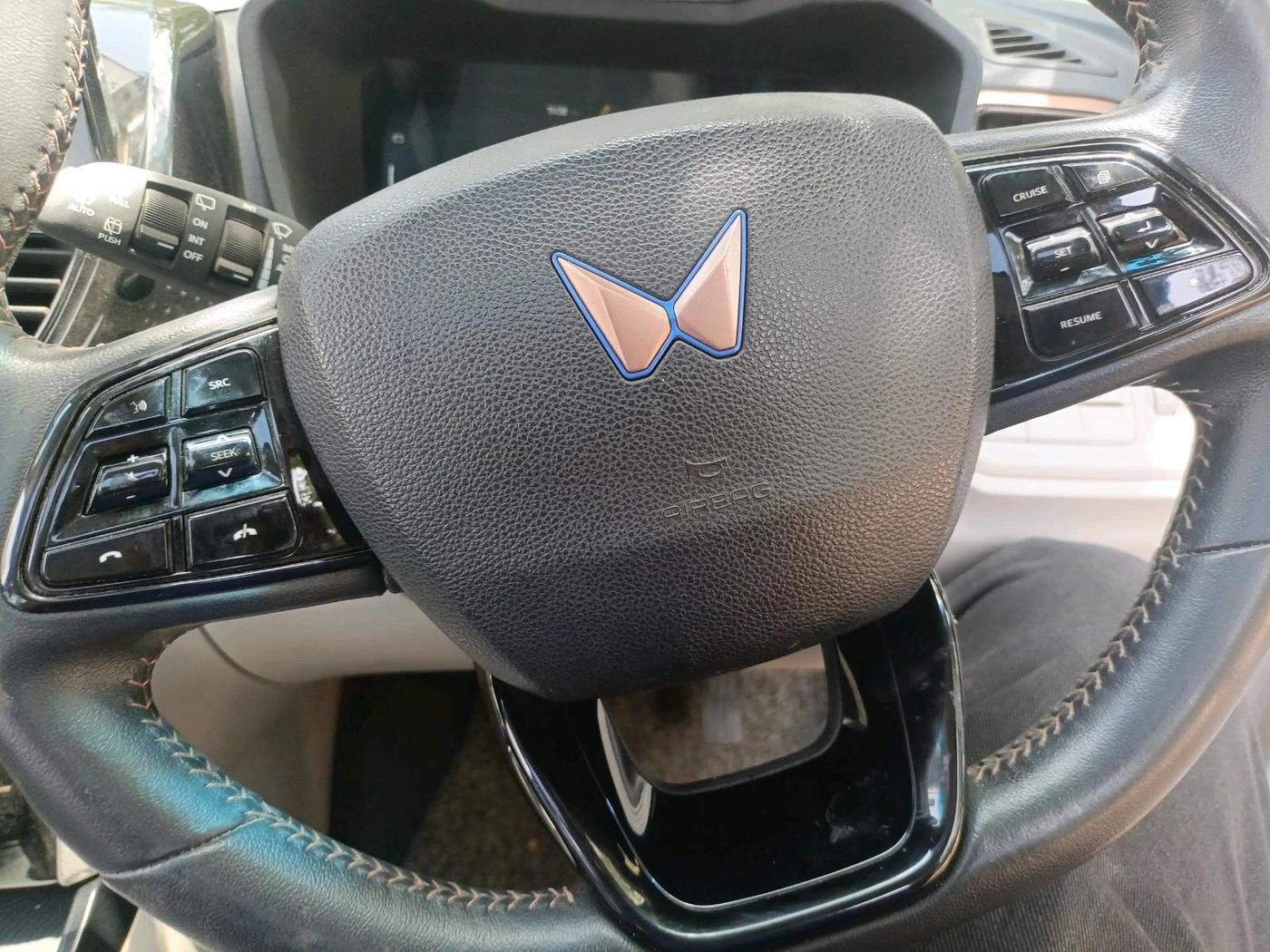 2025 Mahindra XUV400 EL 7.2 KW, Electric, Automatic, 47,255 km, interior