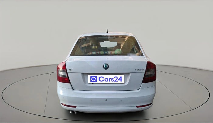 2011 Skoda Laura AMBIENTE 2.0 TDI CR MT, Diesel, Manual, 1,66,054 km, exterior