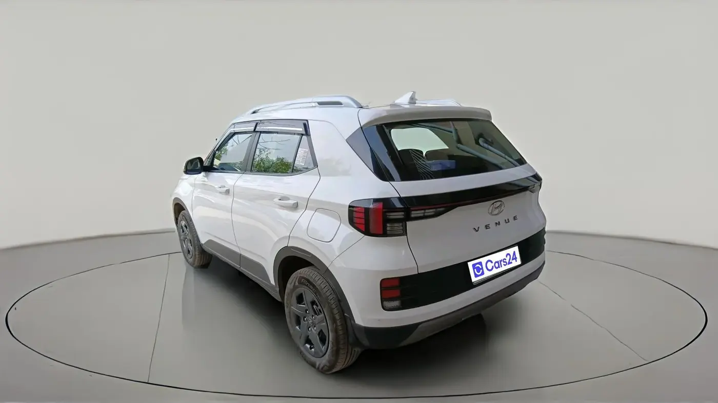 2024 Hyundai VENUE S (O) Plus 1.2 Petrol , Petrol, Manual, 10,373 km, exterior
