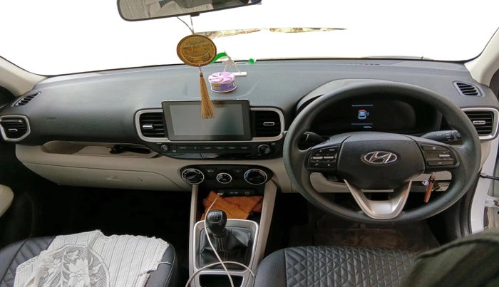 2024 Hyundai VENUE S (O) Plus 1.2 Petrol , Petrol, Manual, 10,373 km, interior