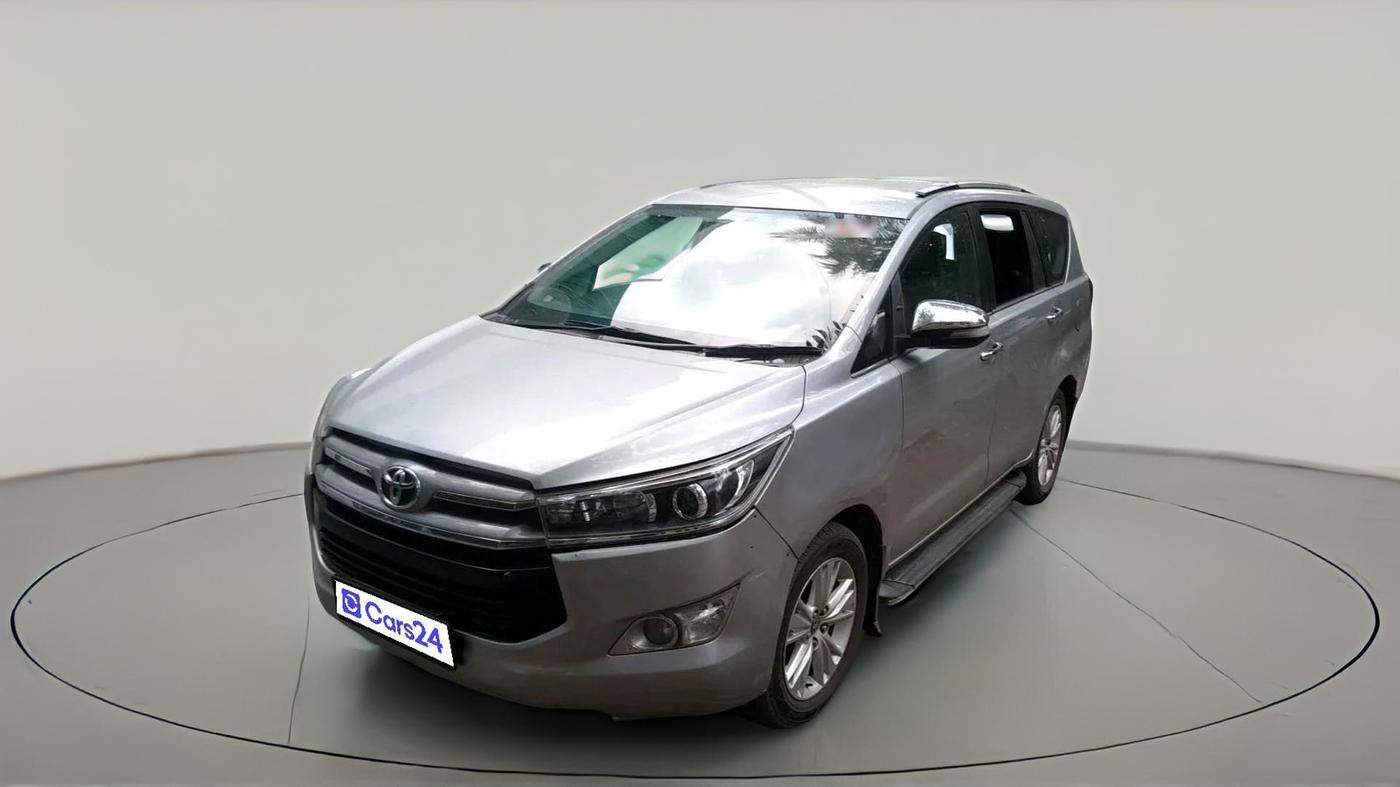 2016 Toyota Innova Crysta 2.4 ZX 7 STR, Diesel, Manual, 3,68,127 km, exterior