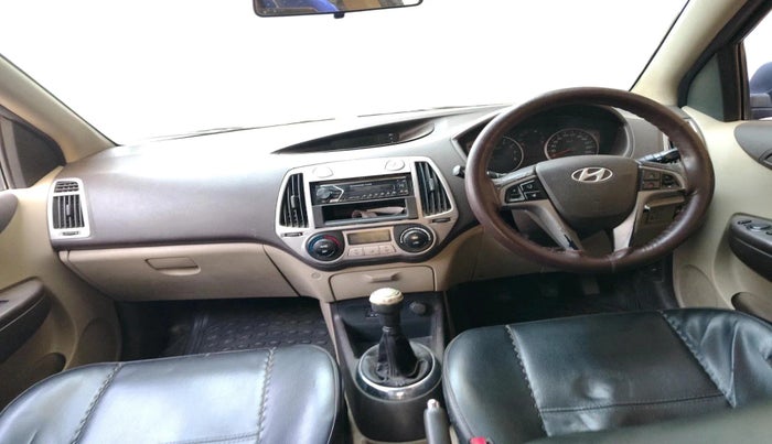 2011 Hyundai i20 SPORTZ 1.2, Petrol, Manual, 1,06,428 km, interior