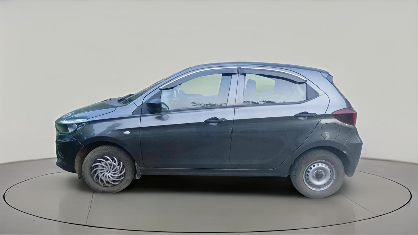 2025 Tata Tiago XE PETROL, Petrol, Manual, 22,805 km, exterior