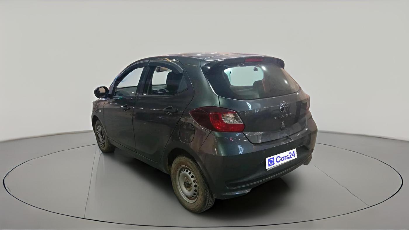 2025 Tata Tiago XE PETROL, Petrol, Manual, 22,805 km, exterior