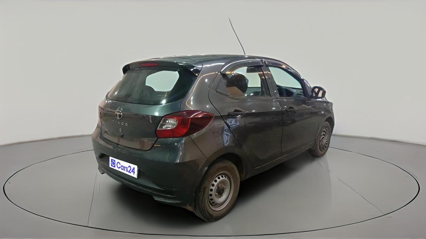 2025 Tata Tiago XE PETROL, Petrol, Manual, 22,805 km, exterior