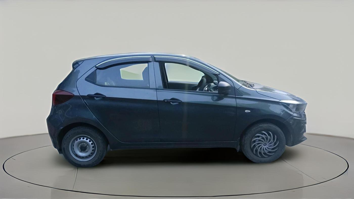 2025 Tata Tiago XE PETROL, Petrol, Manual, 22,805 km, exterior