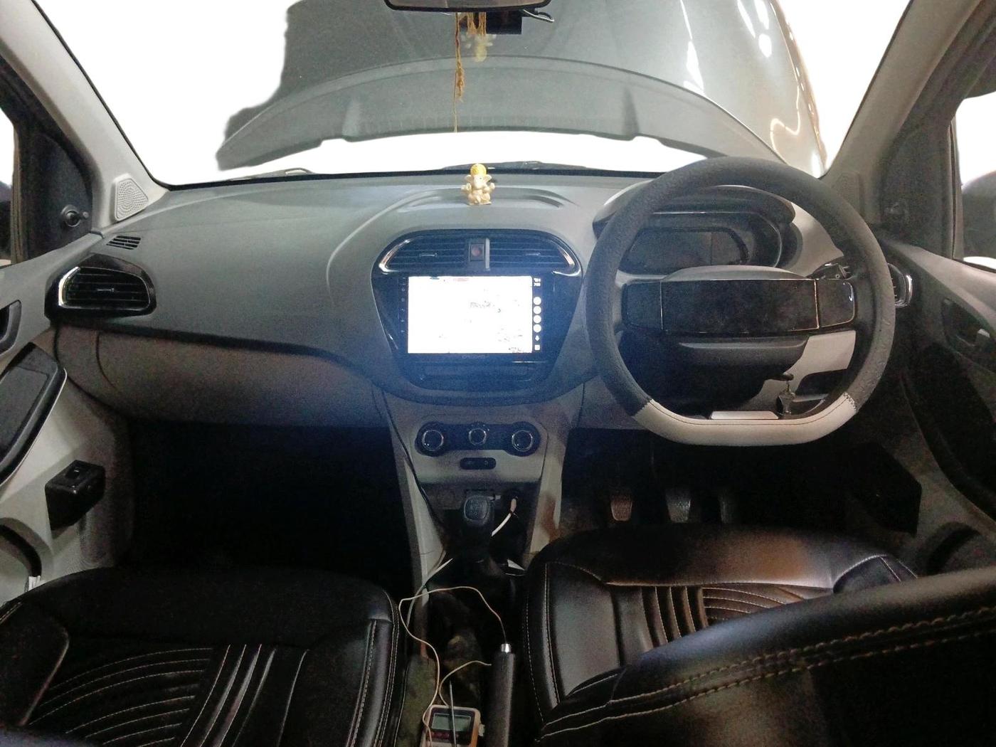 2025 Tata Tiago XE PETROL, Petrol, Manual, 22,805 km, interior